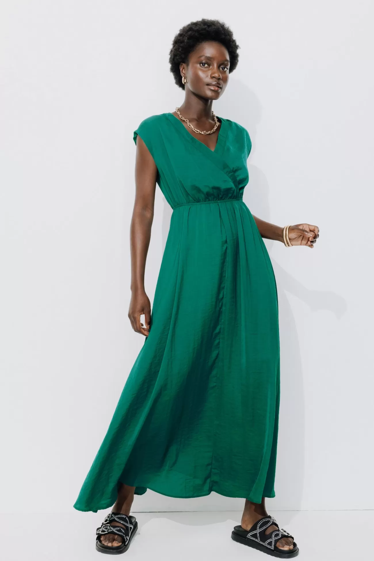 Longue robe soyeuse Femme - Vert émeraude | Promod Store